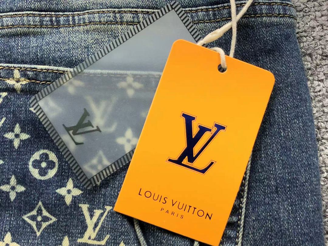 Louis Vuitton 225 L⭐ TROUSERS 216090405 (Im 170Cm 60Kg I Wear Size 34 In The Phot) - Image 12