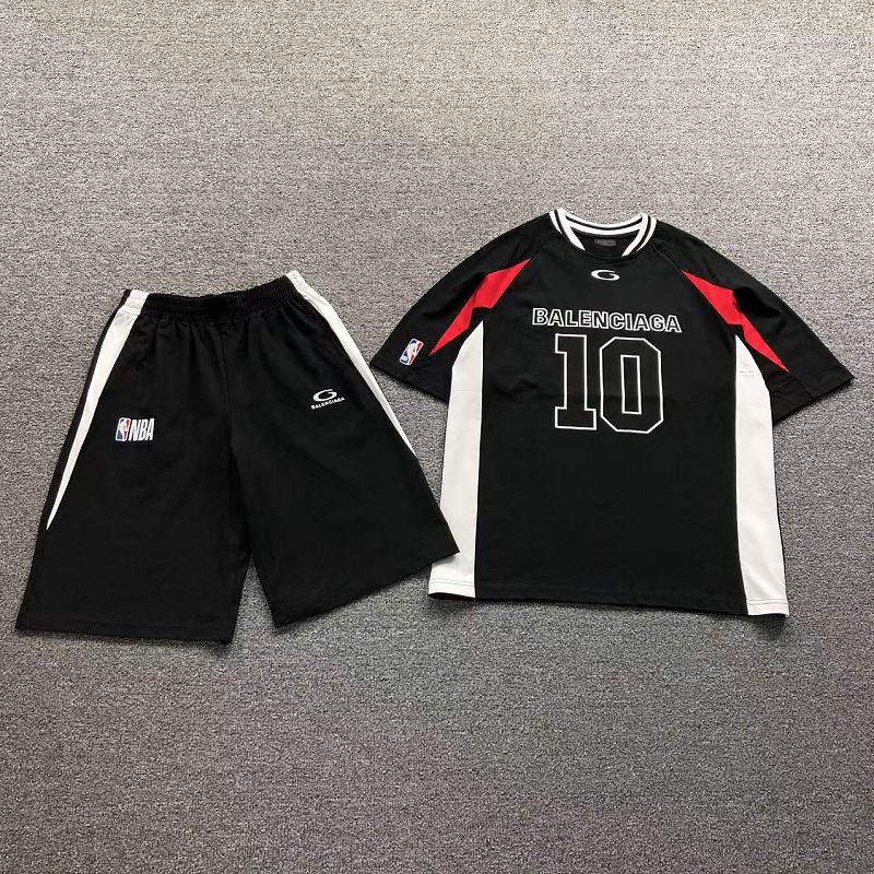 Balenciaga SHORTS 158 B⭐L⭐⭐⭐IA⭐A T-SHIRT