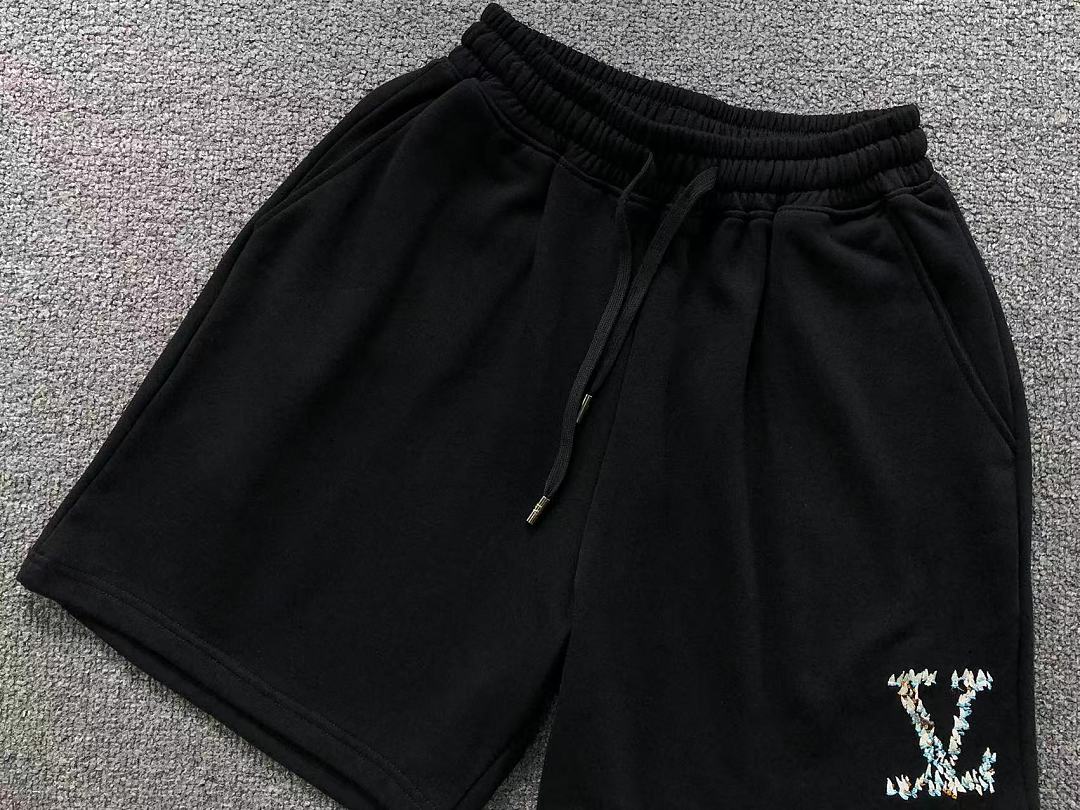 Louis Vuitton SHORTS 158 L⭐ T-SHIRT 2208020215 (Im 170Cm 60Kg I Wear Size S In The Phot) - Image 26
