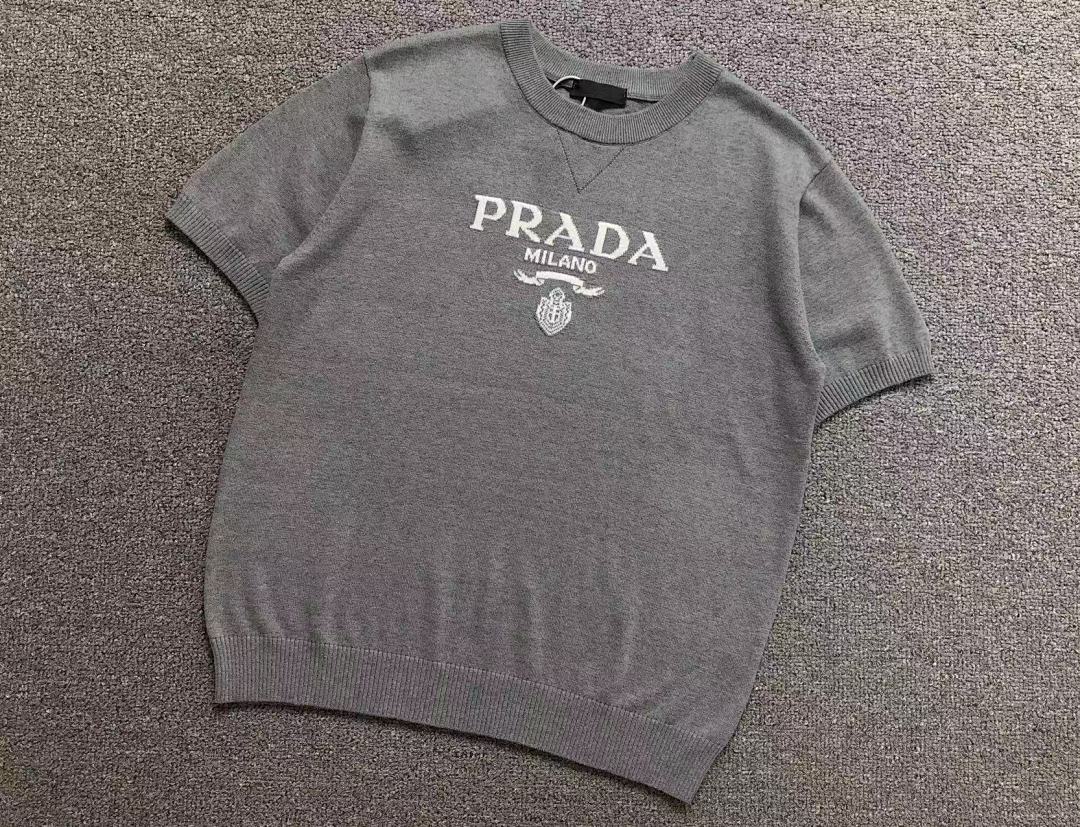Prada 135 P⭐A⭐A T-SHIRT 42030222156 (Im 172Cm 55Kg I Wear Size S In The Phot) - Image 9