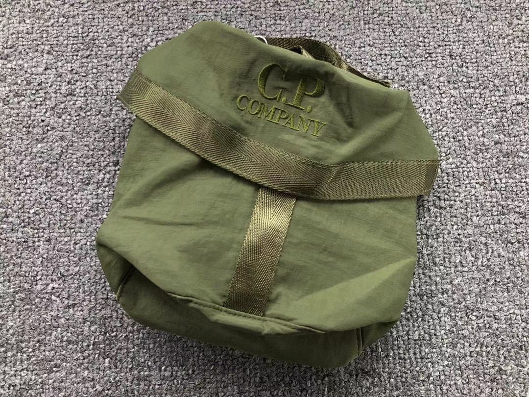 C.P. Company 135 CP BAG 3103161429 (Long 23CM* Wide 8CM*20CM) - Image 4