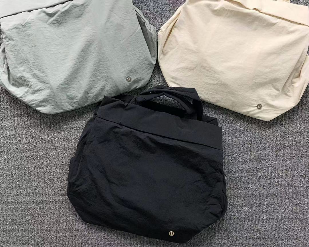 On Running 218 LULULEMON BAG 4106031577 (Long 45CM* Wide 25CM* High 39CM) - Image 3