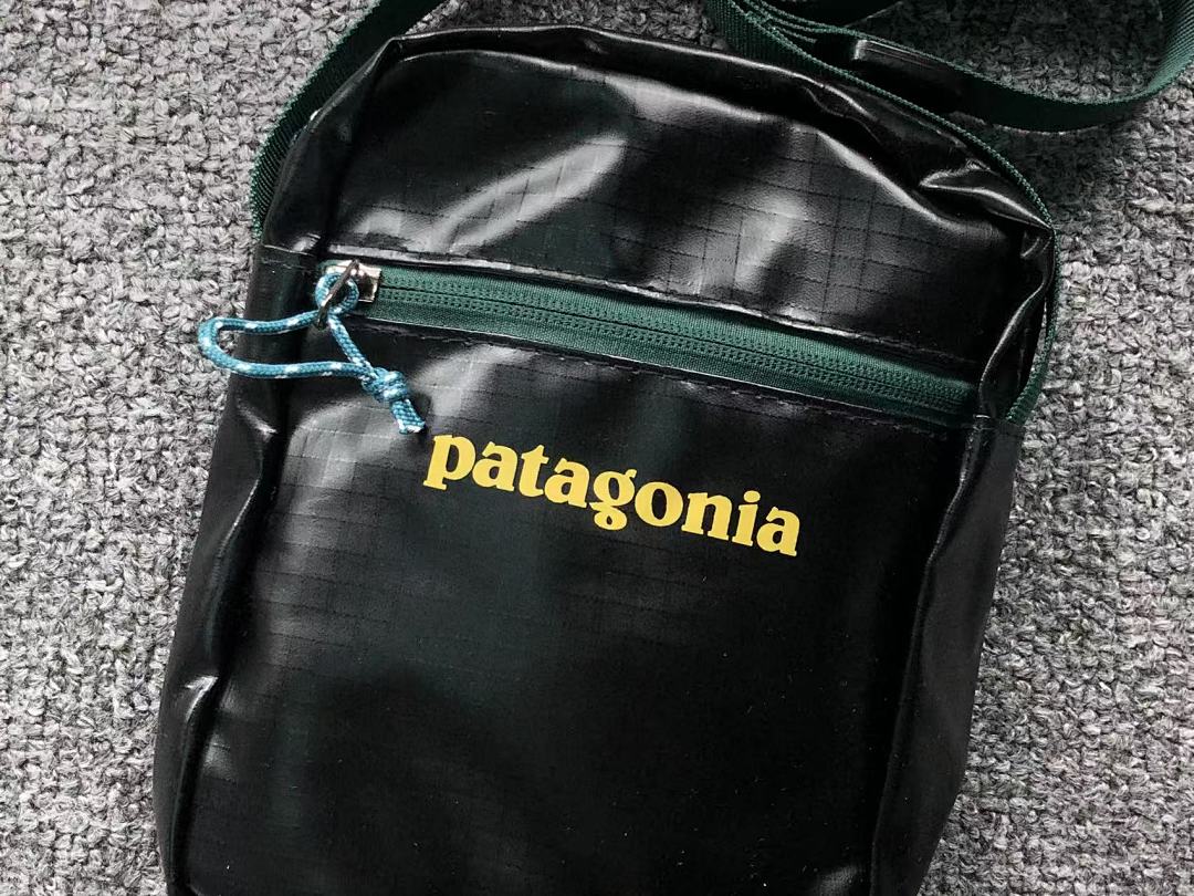 On Running 75 PATAGONIA BAG 1104286966 (Long 17CM* Wide 6CM*19CM) - Image 18