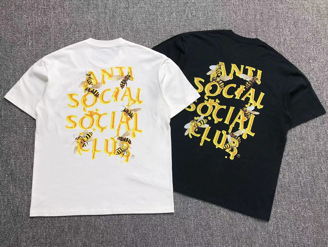 Christian Louboutin 79 ANTI SOCIAL CLUB T-SHIRT - Image 3