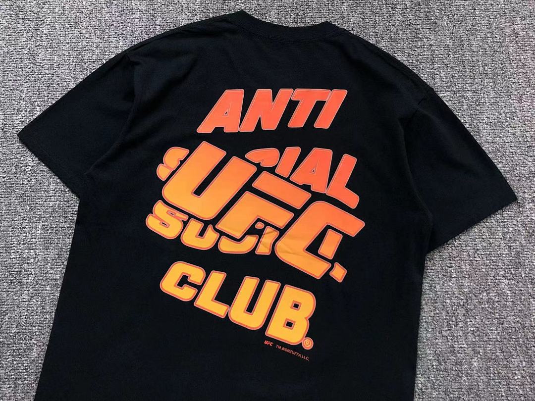 Christian Louboutin 85 ANTI SOCIAL CLUB T-SHIRT - Image 7