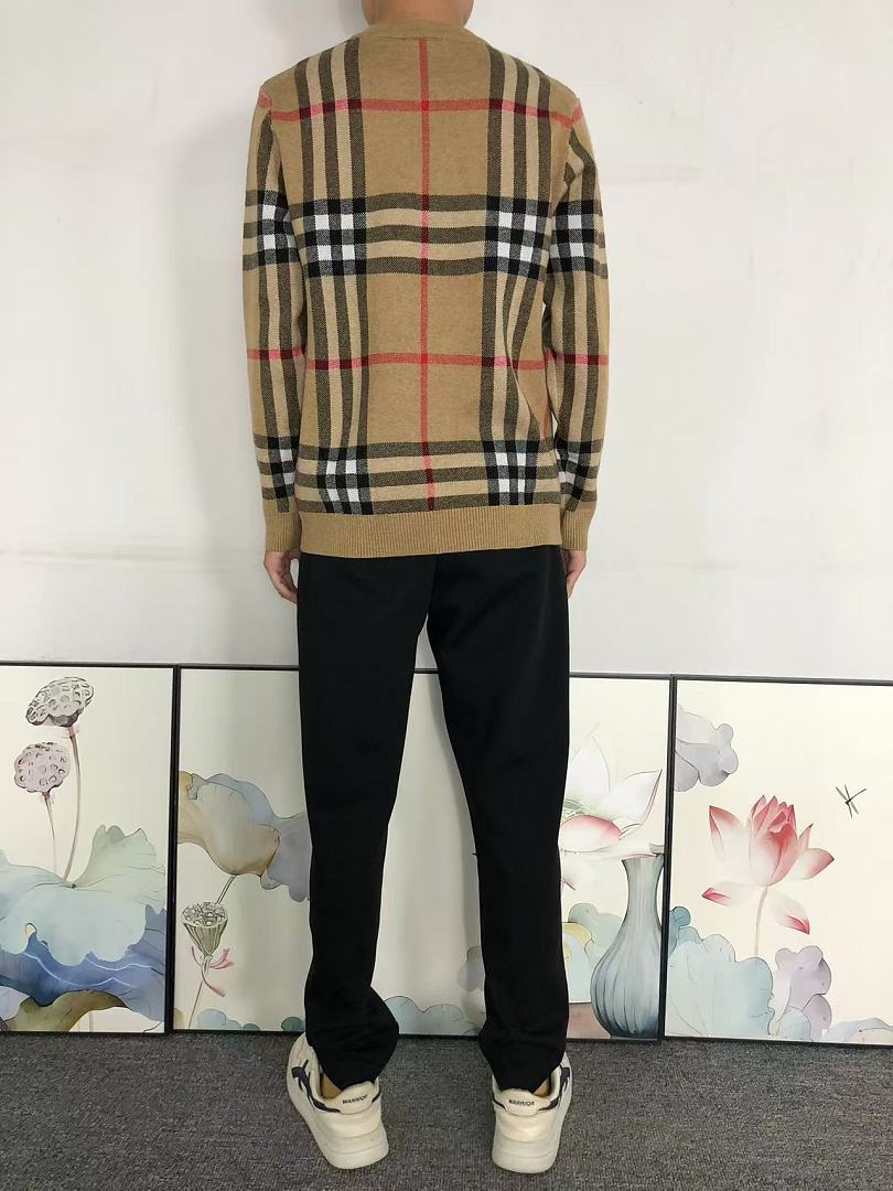 Burberry 208 B⭐R⭐E⭐RY SWEATER 3208111221 (Im 170Cm 60Kg I Wear Size L In The Phot) - Image 4