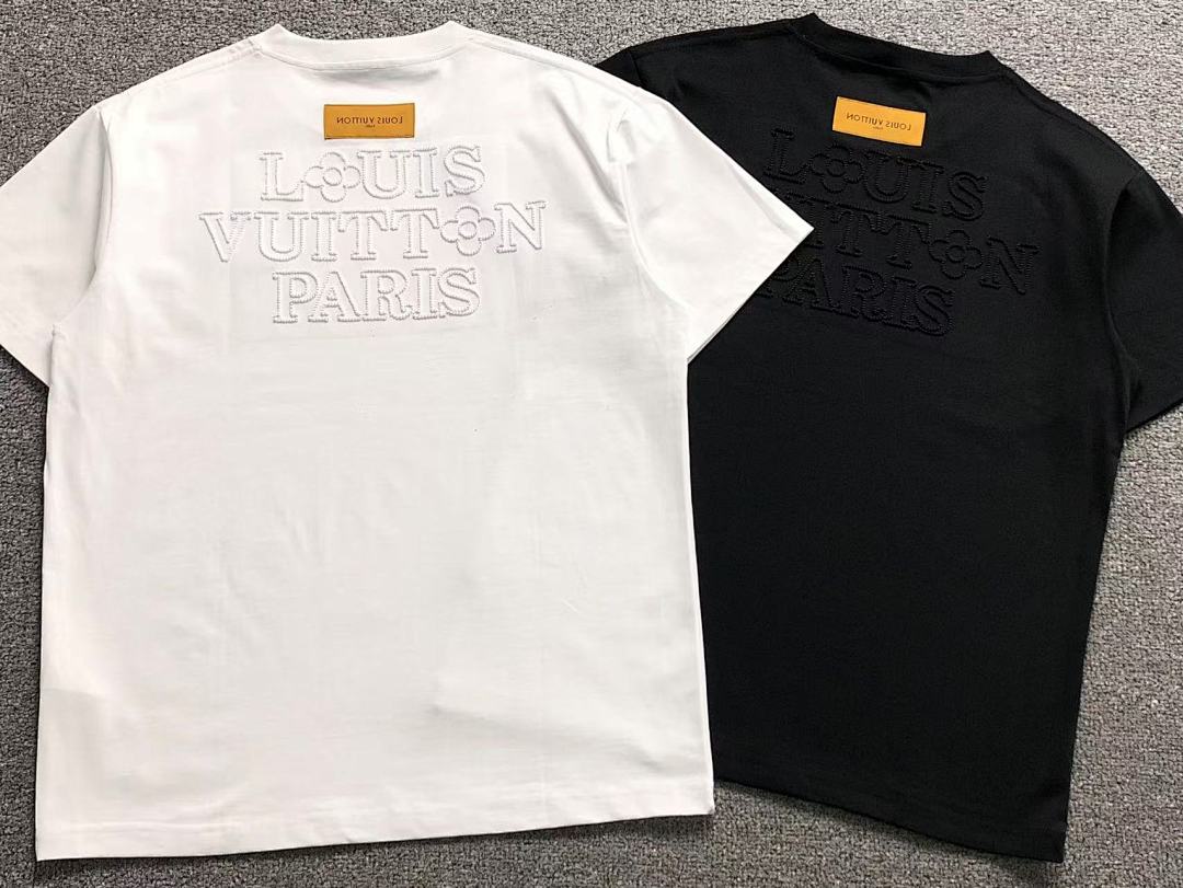 Louis Vuitton 135 L⭐ T-SHIRT 3203272617 (Im 170Cm 60Kg I Wear Size M In The Phot) - Image 6
