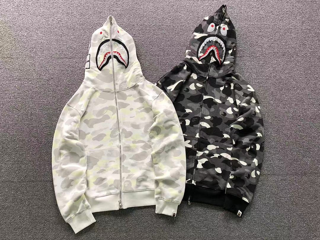 Bape 135 BAPE HOODIE 52070720158 (Im 170Cm 60Kg I Wear Size M In The Phot) - Image 5