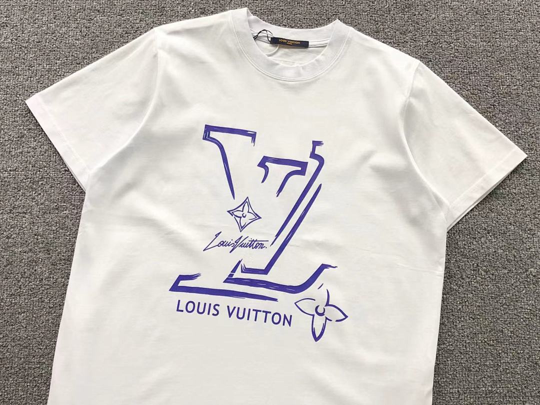 Louis Vuitton 115 L⭐ T-SHIRT 3105120560 (Im 170Cm 60Kg I Wear Size M In The Phot) - Image 8