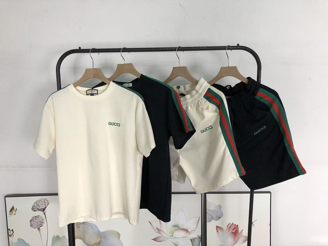 Gucci 218 G⭐C⭐I T-SHIRT - Image 38