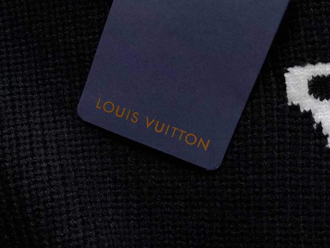 Louis Vuitton 185 L⭐ SWEATER 4112821156 (Im 170Cm 60Kg I Wear Size S In The Phot) - Image 21