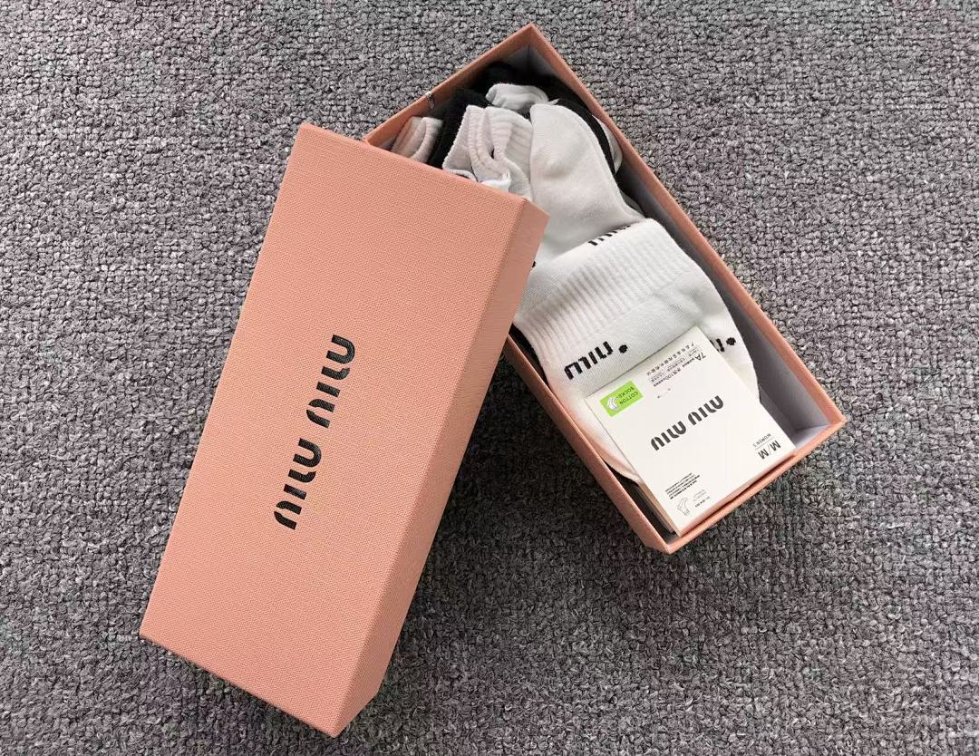 Miu Miu 75 M⭐U - Image 14