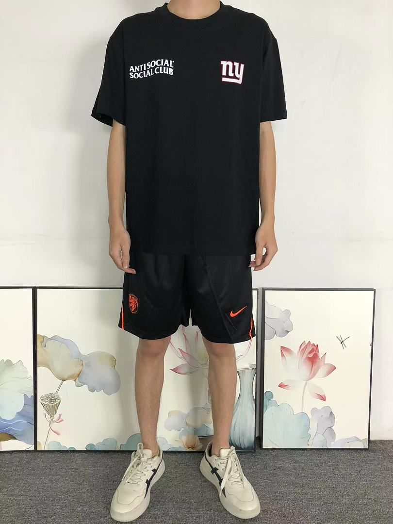 Christian Louboutin 88 ANTI SOCIAL CLUB T-SHIRT 3206211302 (Im 170Cm 60Kg I Wear Size M In The Phot) - Image 3