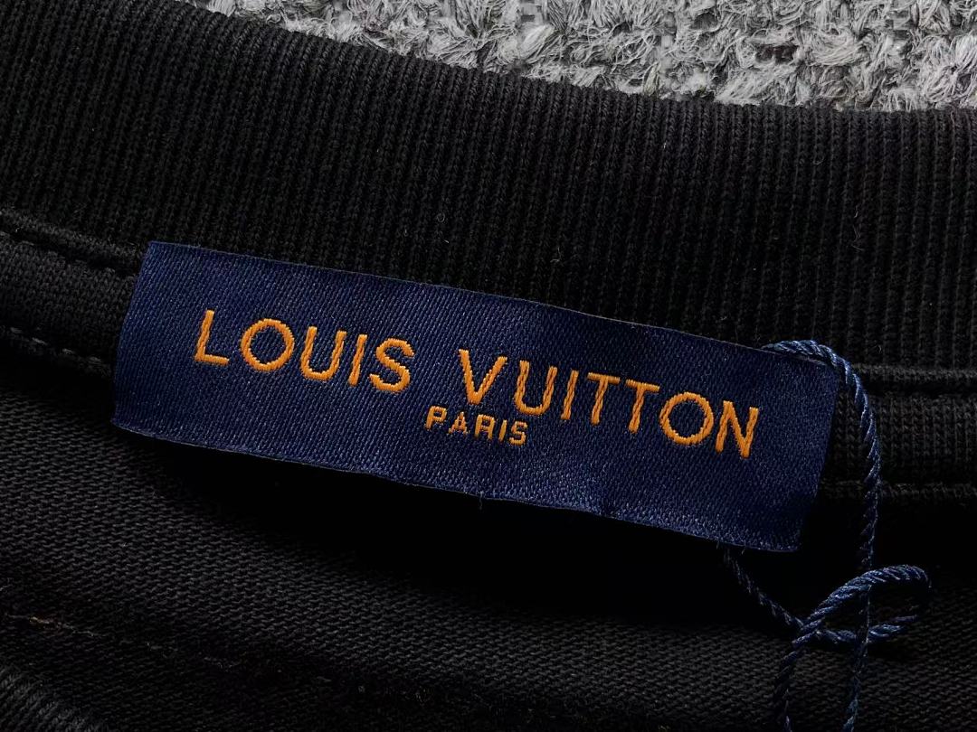 Louis Vuitton 115 L⭐T-SHIRT 582605126 (Im 170Cm 60Kg I Wear Size XS In The Phot) - Image 24