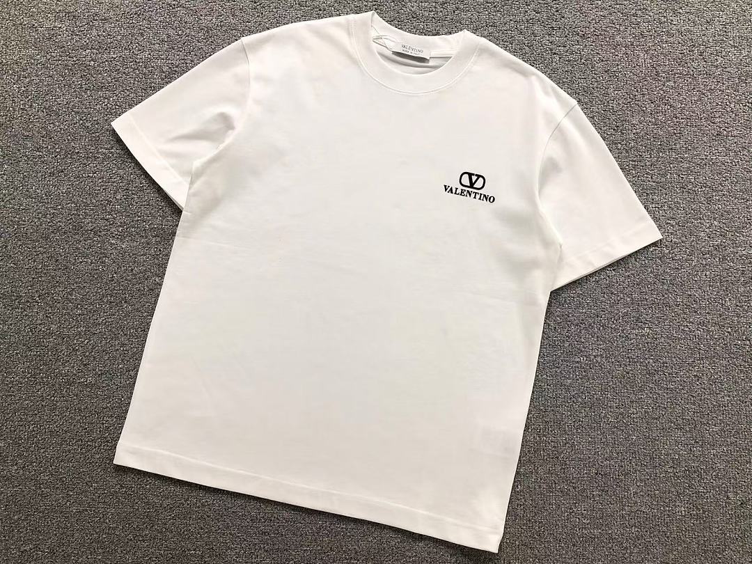 Valentino 115 VALENTINO T-SHIRT 5241606147 (Im 170Cm 65Kg I Wear Size M In The Phot) - Image 7