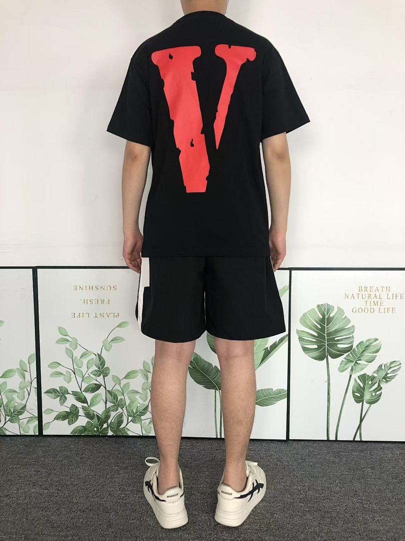 On Running 69 VLONE T-SHIRT 504140691 (Im 170Cm 60Kg I Wear Size S In The Phot) - Image 4