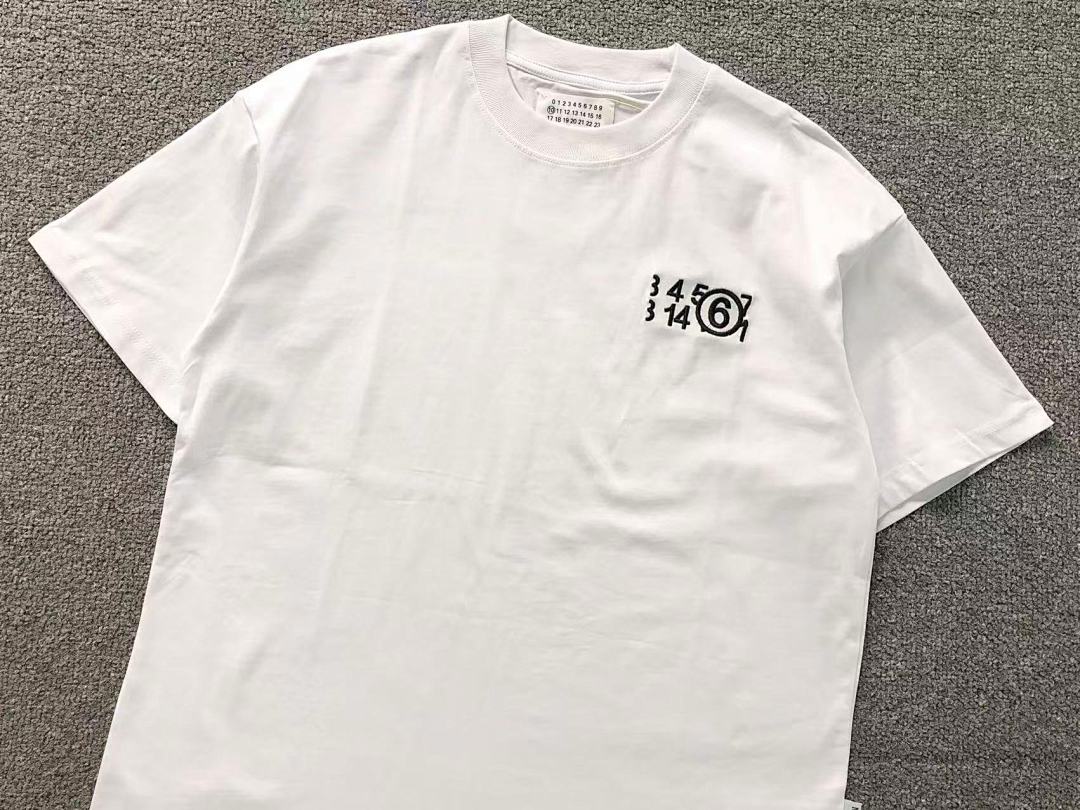 On Running 88 MAISON MARGIELA T-SHIRT 5231256162 (Im 170Cm 60Kg I Wear Size 46 In The Phot) - Image 8