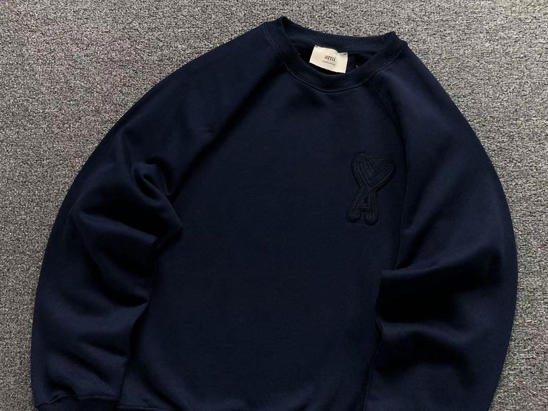 AMI 98 AMI HOODIE 1251920181 (Im 170Cm 60Kg I Wear Size M In The Phot) - Image 16