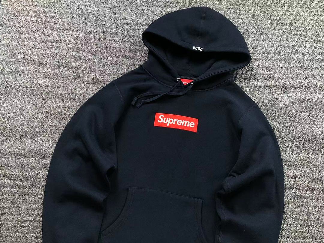 Supreme 218 S⭐⭐R⭐⭐E HOODIE 52071603182 (Im 170Cm 60Kg I Wear Size S In The Phot) - Image 18