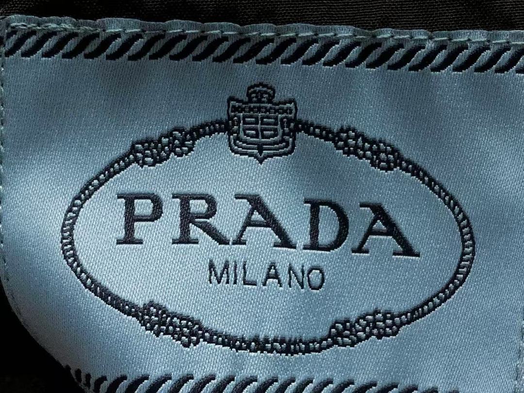 Prada 195 P⭐A⭐A - Image 17