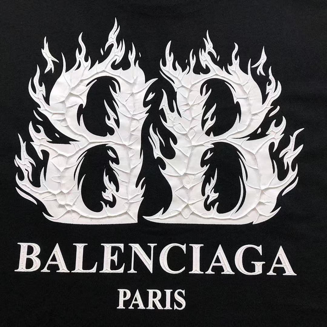 Balenciaga 108 B⭐L⭐⭐⭐IA⭐A T-SHIRT 213031321 (Im 170Cm 55Kg I Wear Size XS In The Phot) - Image 9