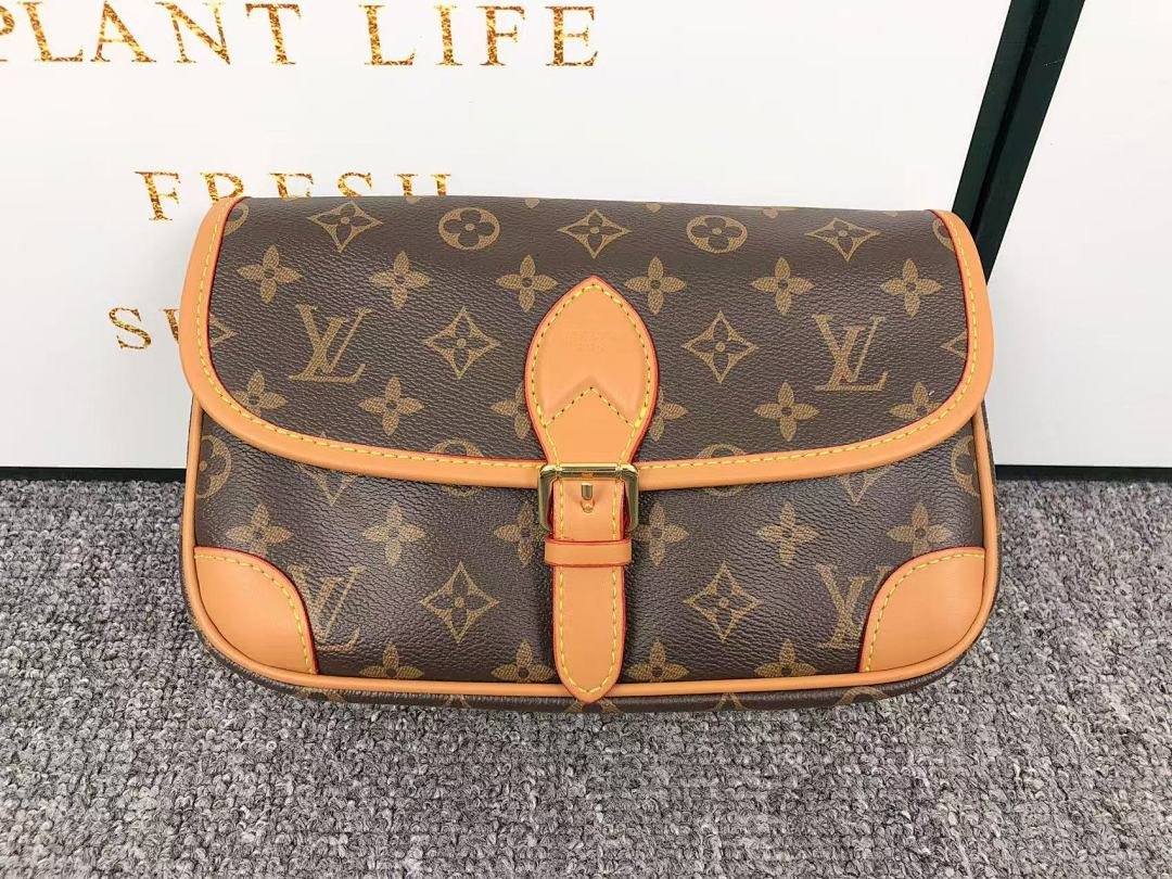 Louis Vuitton 458 L⭐ BAG 412231524 (Long 25CM* Wide 9CM* High 17CM) - Image 2