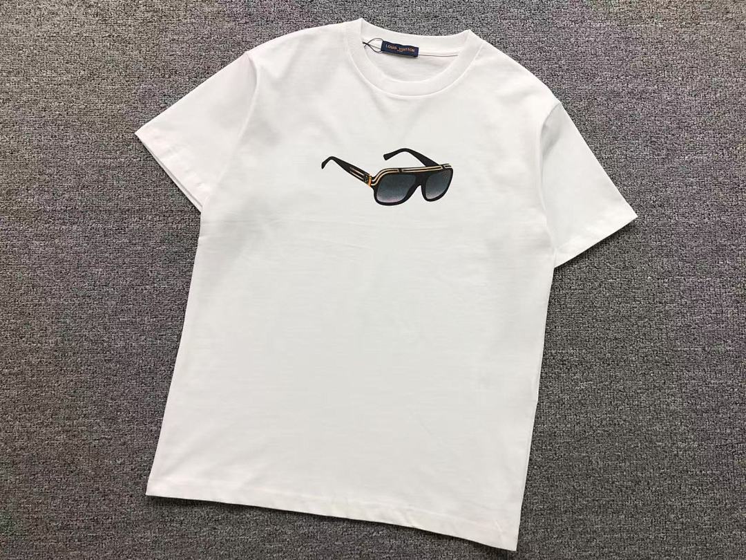 Louis Vuitton 108 L⭐ T-SHIRT 41061307126 (Im 170Cm 60Kg I Wear Size XS In The Phot)