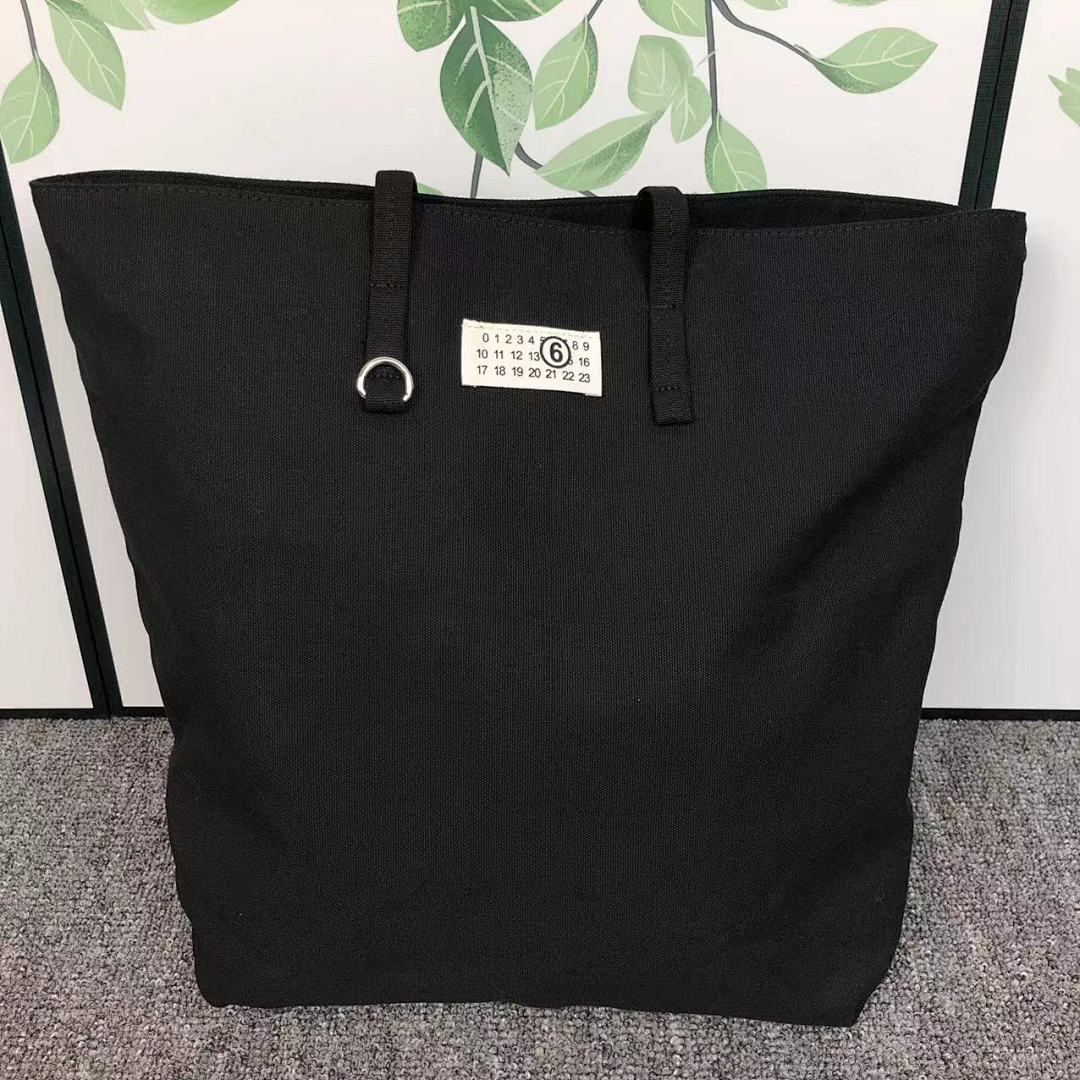 On Running 119 MAISON MARGIELA BAG 272255 (Long 45CM* Wide 15CM* High 33CM)