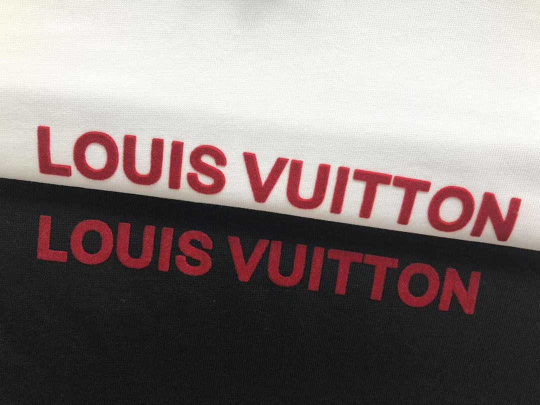 Louis Vuitton 108 L⭐ T-SHIRT 41062619126 (Im 170Cm 60Kg I Wear Size XS In The Phot) - Image 13