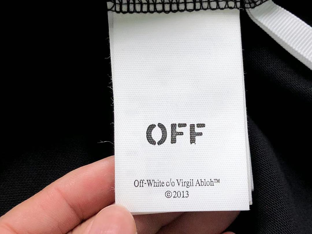Off-White 108 OFF-WHITE T-SHIRT 524230619 (Im 170Cm 60Kg I Wear Size M In The Phot) - Image 25