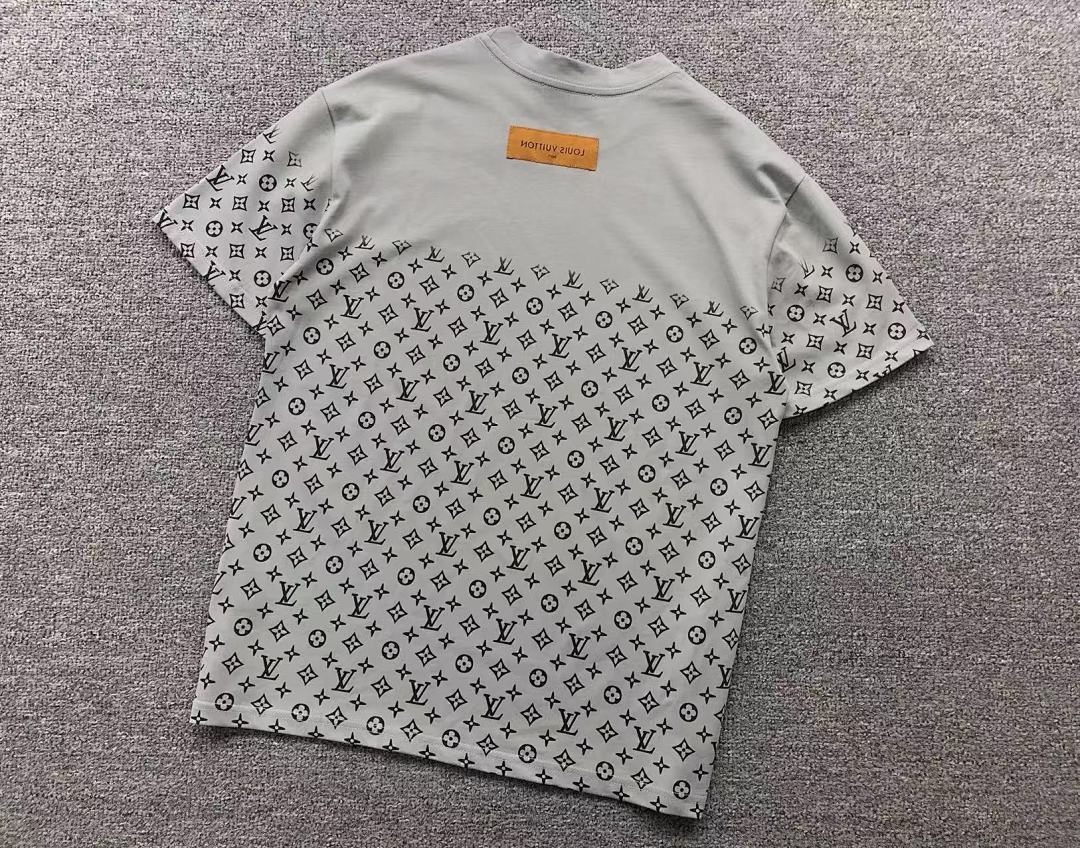 Louis Vuitton 115 L⭐ T-SHIRT 214211515 (Im 170Cm 60Kg I Wear Size M In The Phot) - Image 12