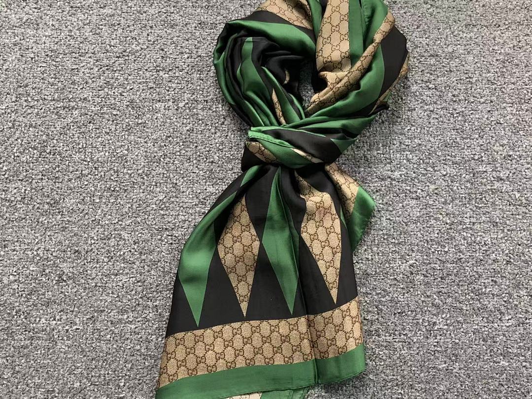 Gucci 68 G⭐C⭐I SCARF 2203170376 (Long 180CM* Wide 90CM*) - Image 5