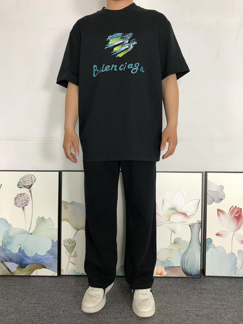 Balenciaga 115 B⭐L⭐⭐⭐IA⭐A T-SHIRT 5232321147 (Im 170Cm 60Kg I Wear Size L In The Phot) - Image 3