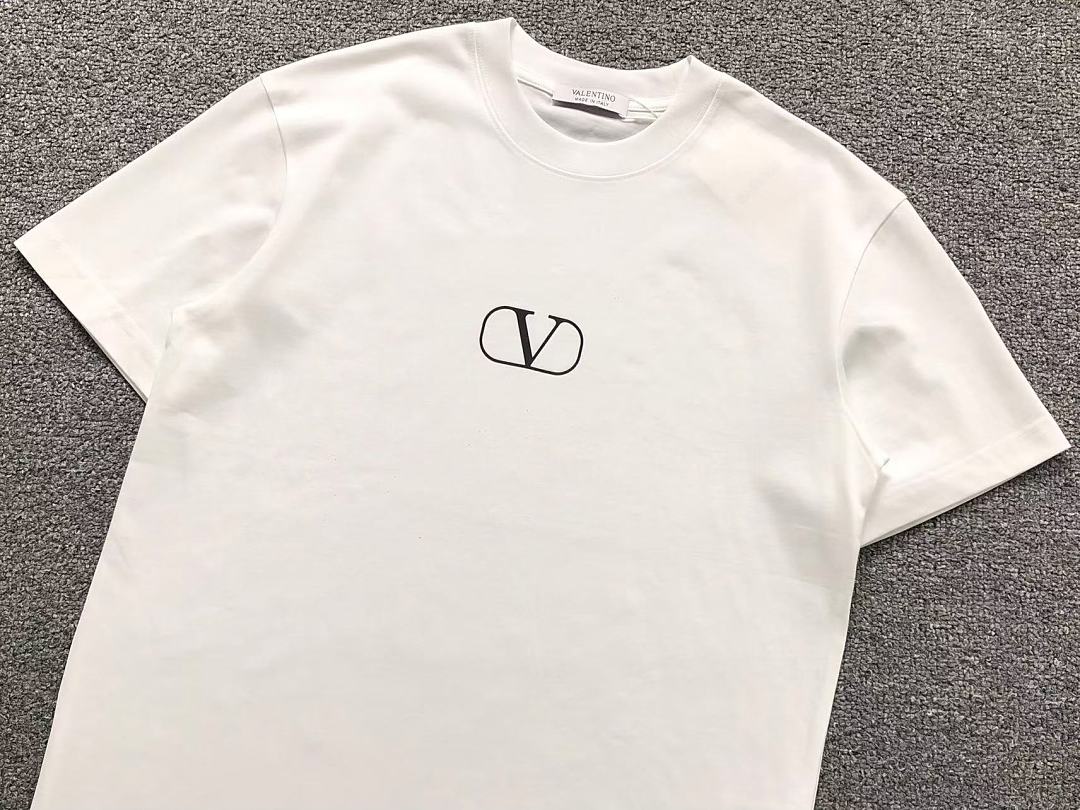 Valentino 115 VALENTINO T-SHIRT 5241607147 (Im 170Cm 60Kg I Wear Size M In The Phot) - Image 8