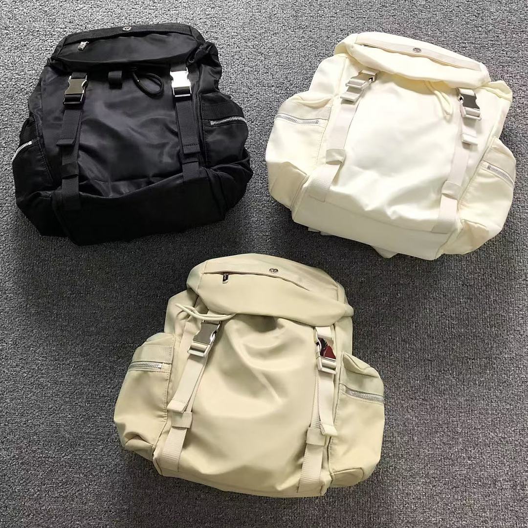 On Running 218 LULULEMON BAG 3205080723 (Long 24CM* Wide 11CM* High 31CM)