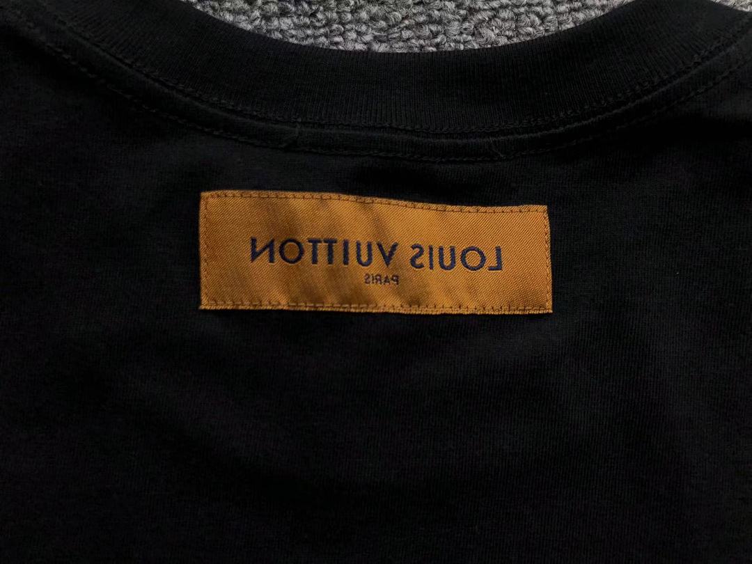 Louis Vuitton 108 L⭐ T-SHIRT 503051970 (Im 170Cm 55Kg I Wear Size M In The Phot) - Image 13