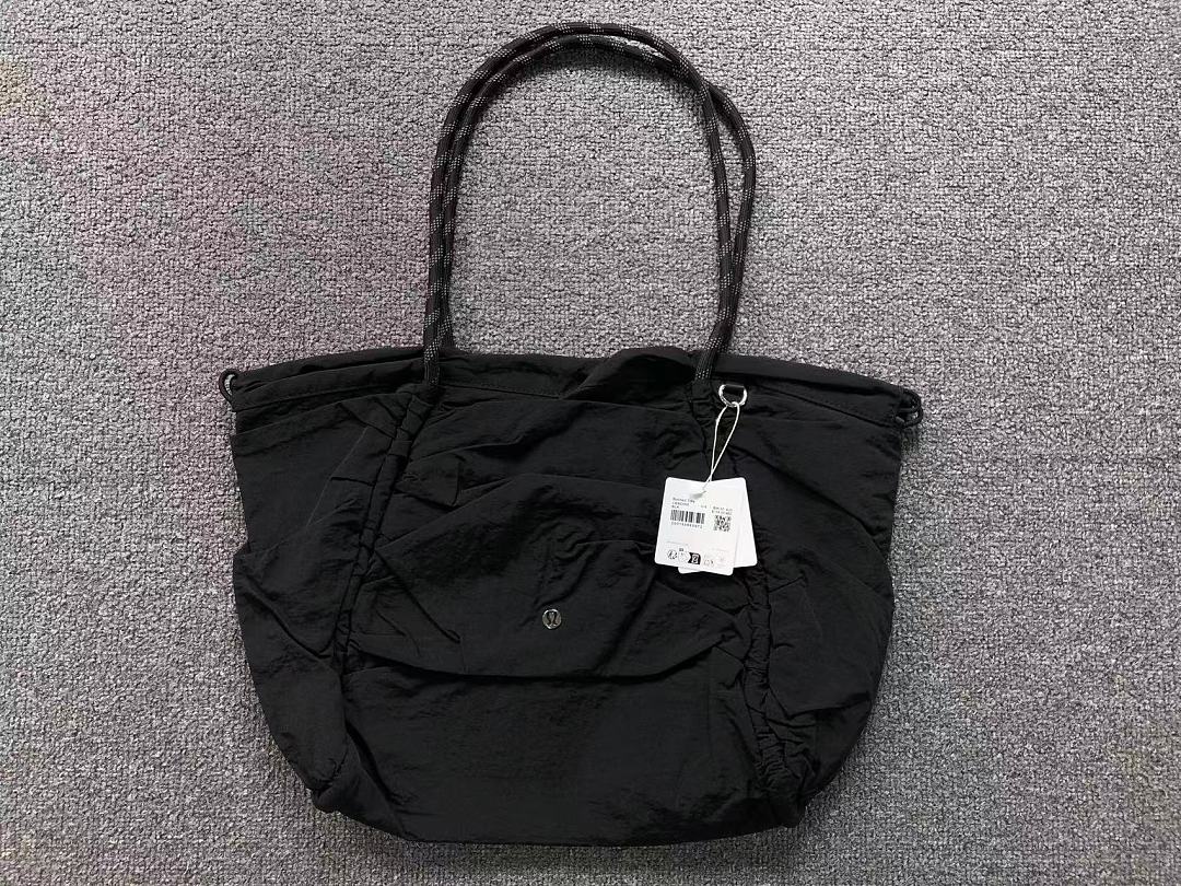 On Running 208 LULULEMON BAG 4208220275 (Long 50CM* High 37CM) - Image 4