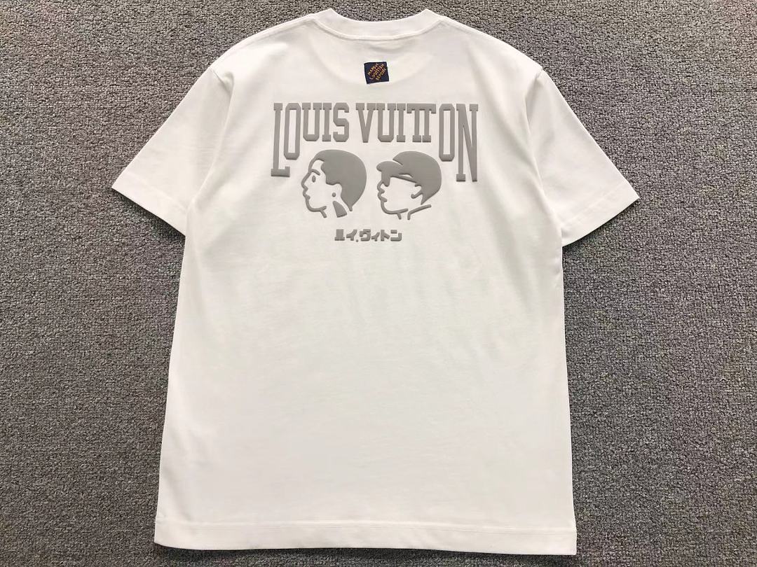 Louis Vuitton 125 L⭐ T-SHIRT 5261606147 (Im 170Cm 60Kg I Wear Size M In The Phot) - Image 7