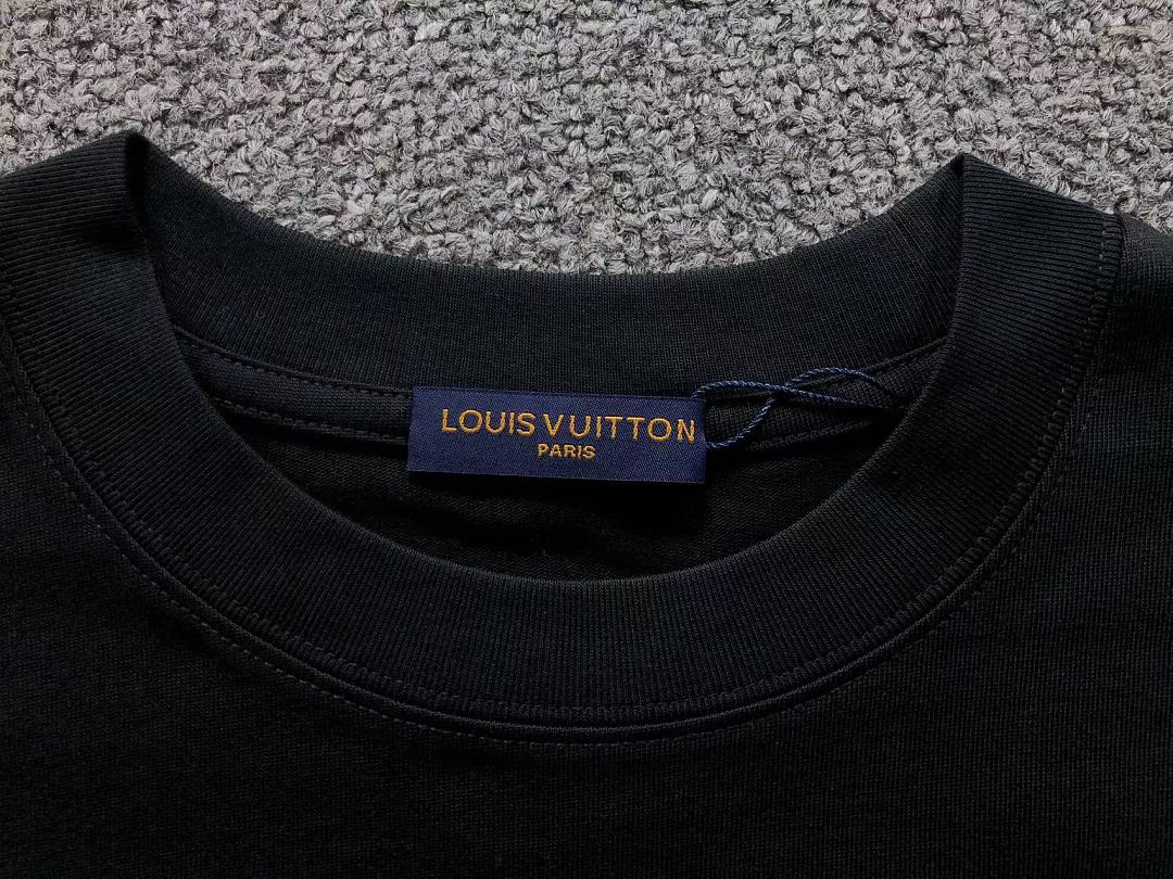 Louis Vuitton 125 L⭐ T-SHIRT 5261606147 (Im 170Cm 60Kg I Wear Size M In The Phot) - Image 19
