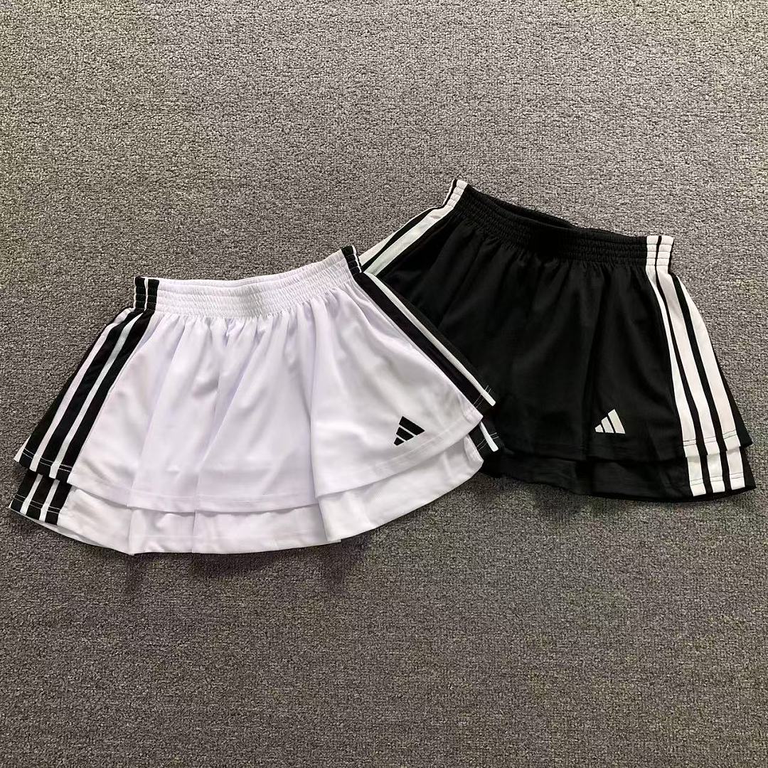 Adidas 98 A⭐I⭐AS SHORT SKIRT FEMAIE