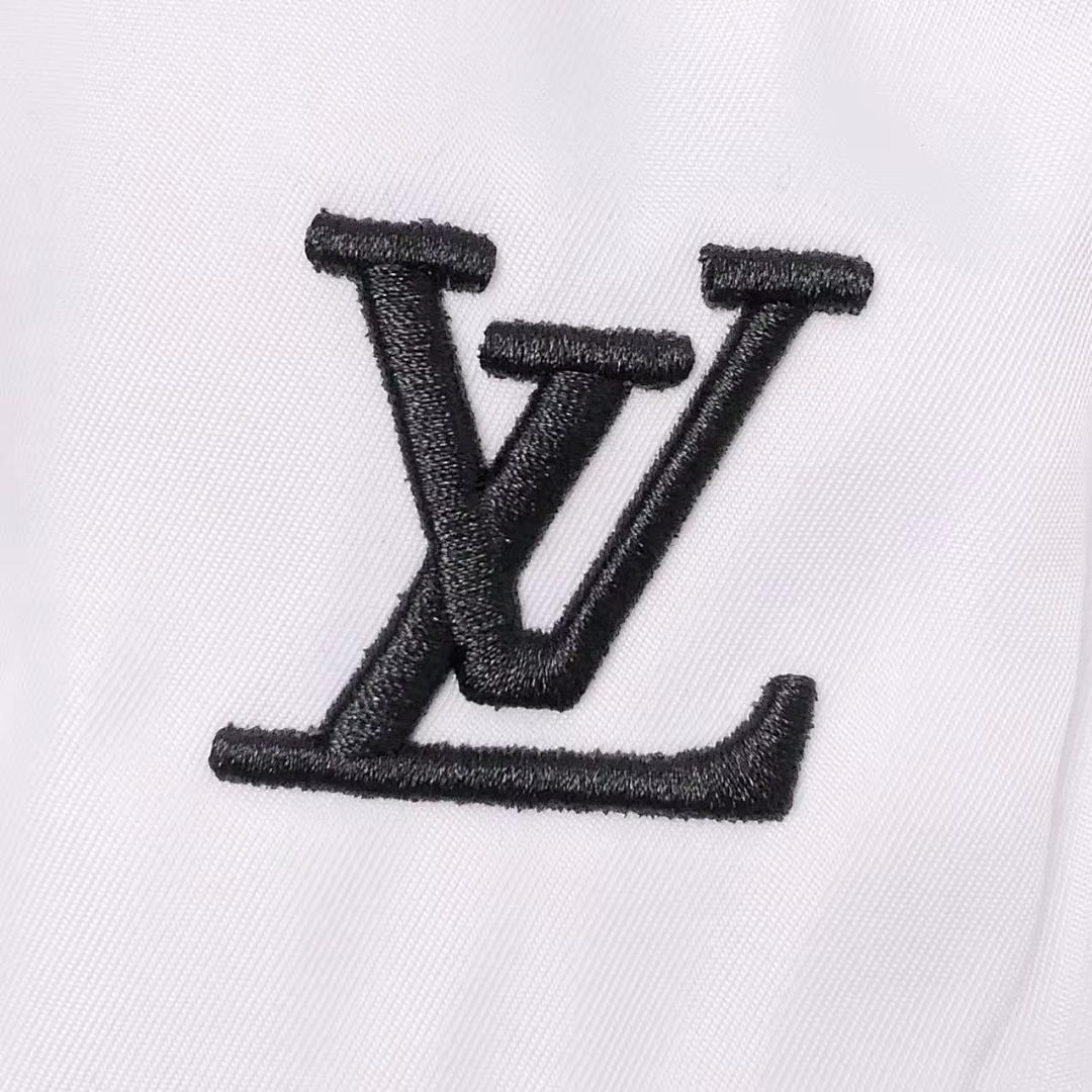 Louis Vuitton 68 L⭐ - Image 10