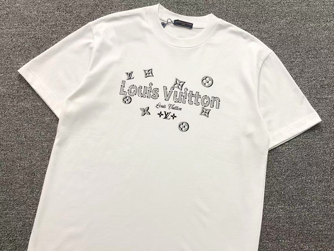 Louis Vuitton 118 L⭐ T-SHIRT 5240108147 (Im 170Cm 60Kg I Wear Size L In The Phot) - Image 9
