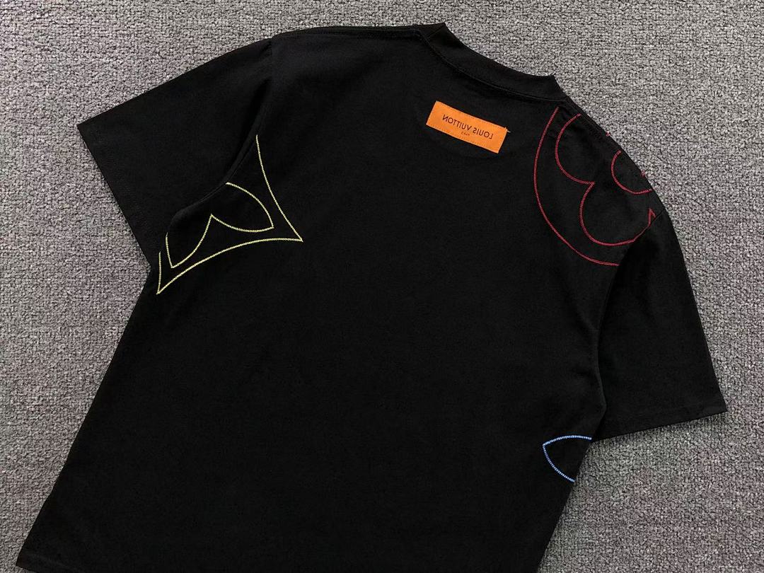 Louis Vuitton 115 L⭐ T-SHIRTS 215172015 (Im 170Cm 60Kg I Wear Size M In The Phot) - Image 14