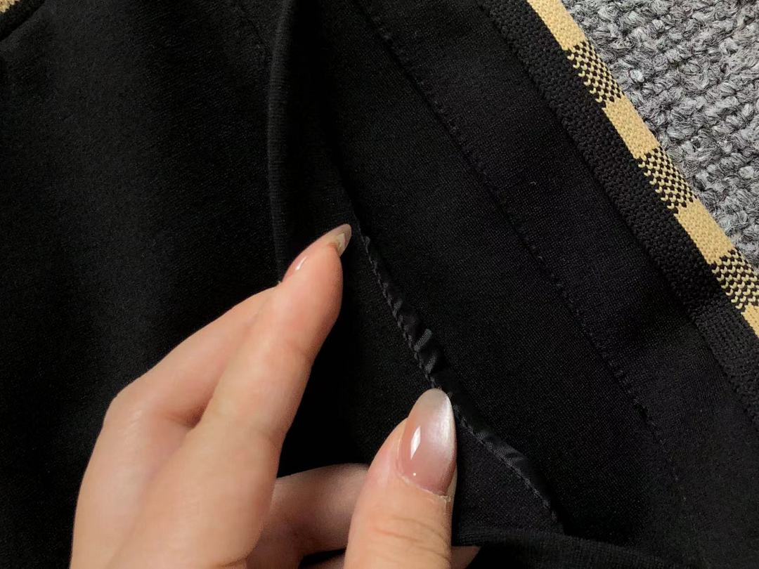 Louis Vuitton 279 L⭐ HOODIE - Image 45