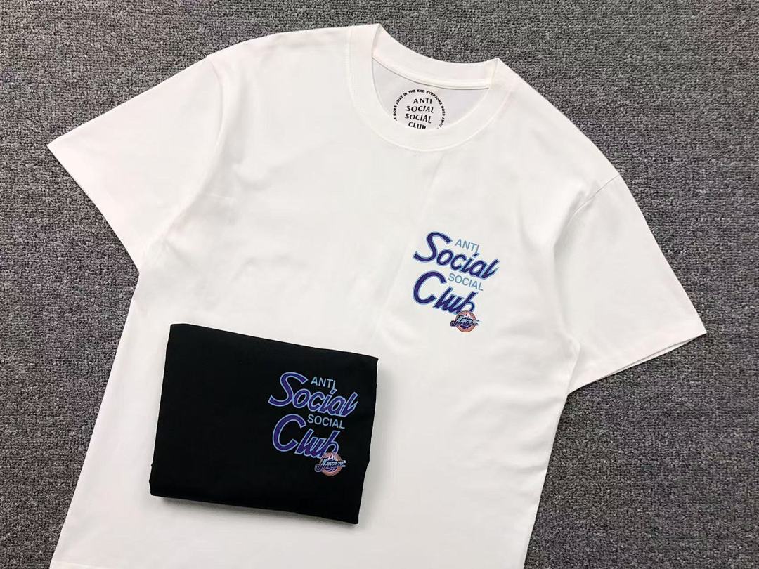 Christian Louboutin 85 ANTI SOCIAL CLUB T-SHIRT - Image 15