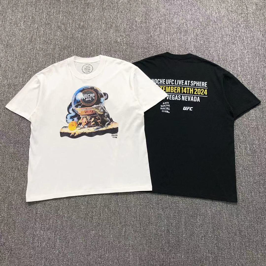 Christian Louboutin 85 ANTI SOCIAL CLUB T-SHIRT