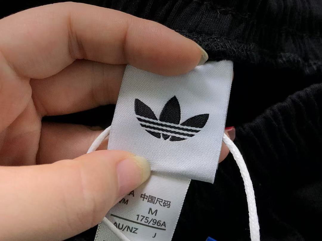 Adidas 113 A⭐I⭐AS SHORTS FEMAIE - Image 20