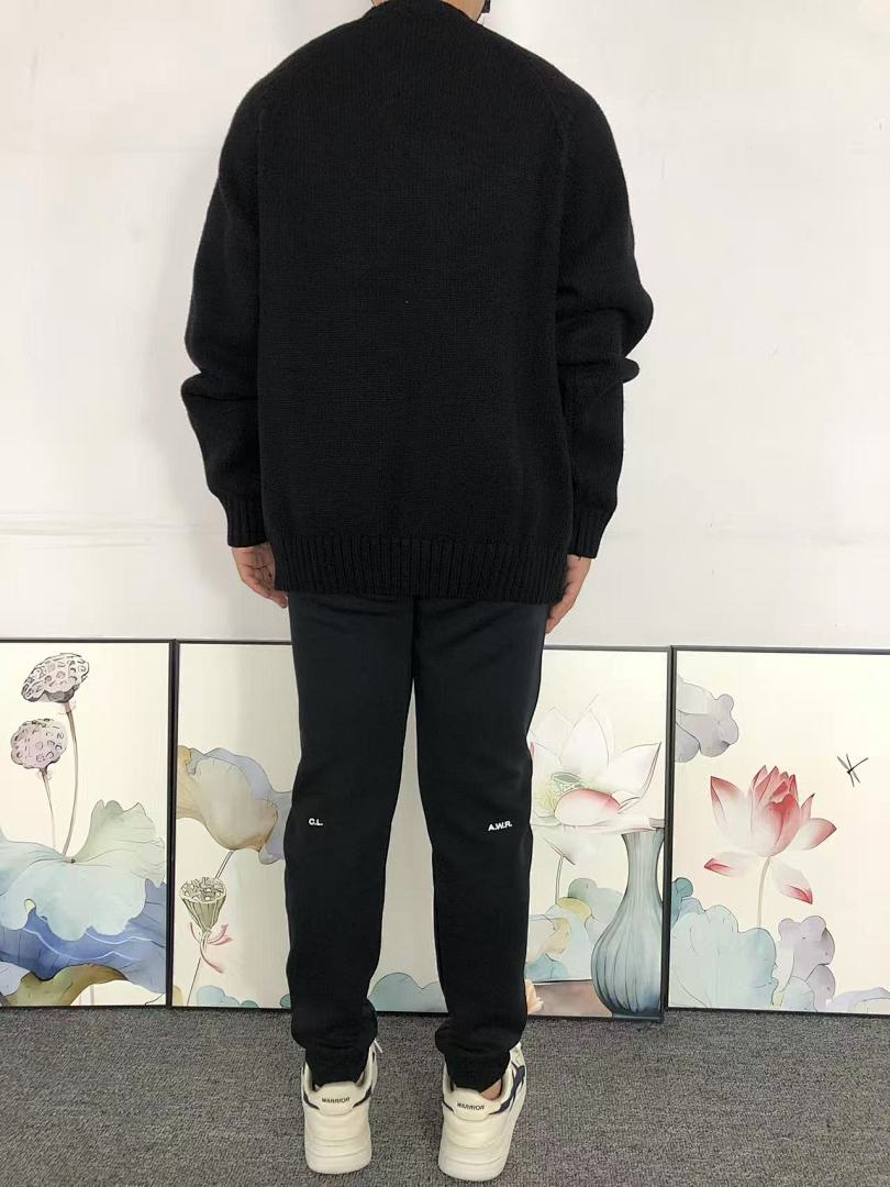 Undefeated 215 UNDEFEATED SWEATER 1109260226 (Im 170Cm 60Kg I Wear Size S In The Phot) - Image 4
