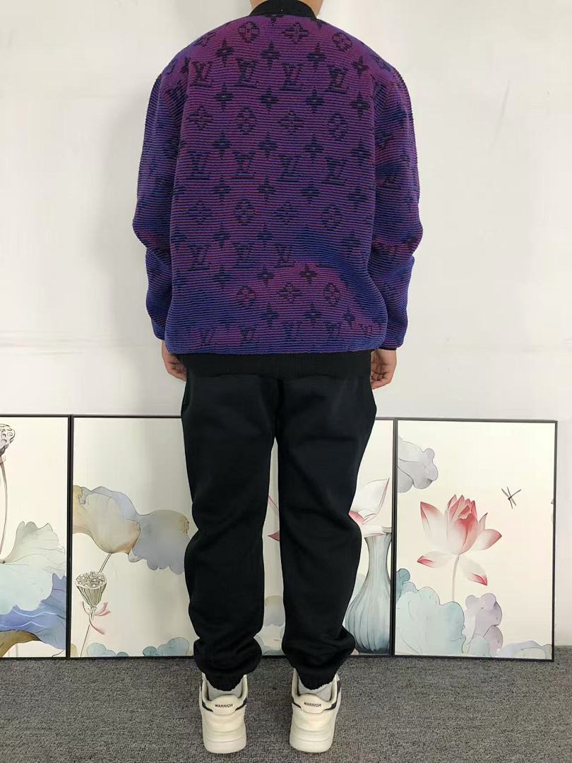 Louis Vuitton 225 L⭐ SWEATER 11102414104 (Im 170Cm 60Kg I Wear Size S In The Phot) - Image 4