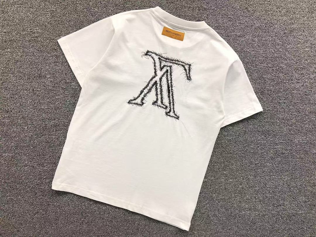 Louis Vuitton 118 L⭐ T-SHIRT 41062617126 (Im 170Cm 60Kg I Wear Size XS In The Phot) - Image 14
